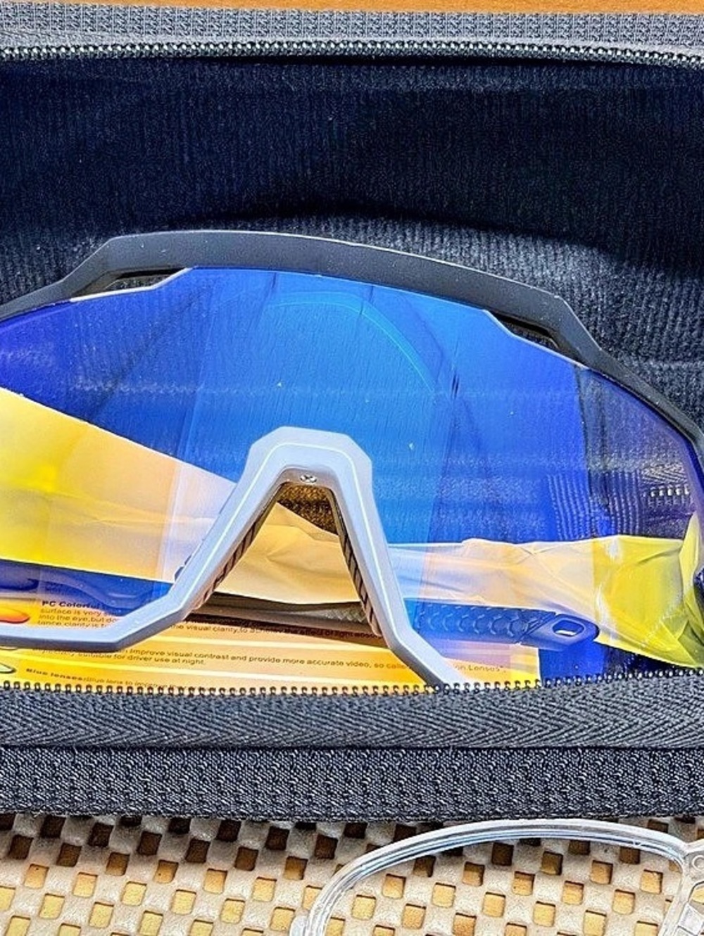 Lama Blue & Yellow Goggles with Case